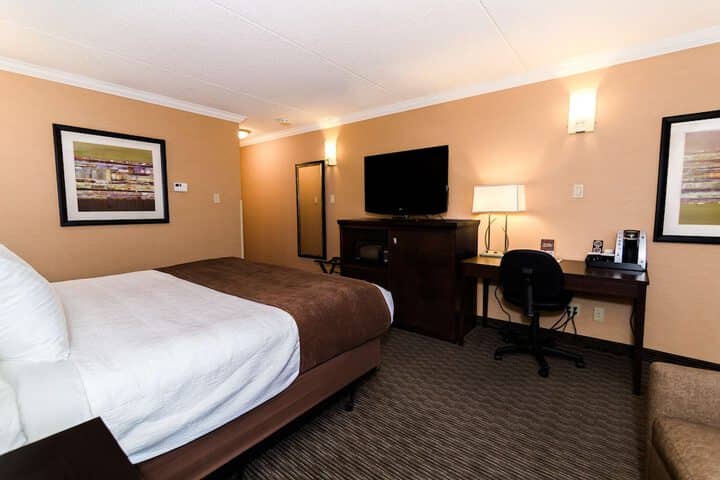 Room 9 of 62