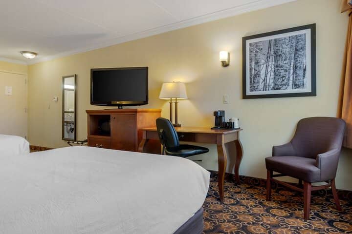 Room 21 of 62