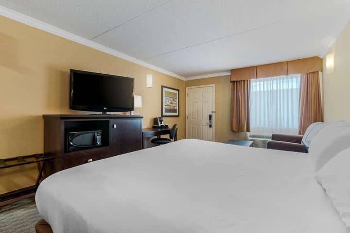 Room 20 of 62